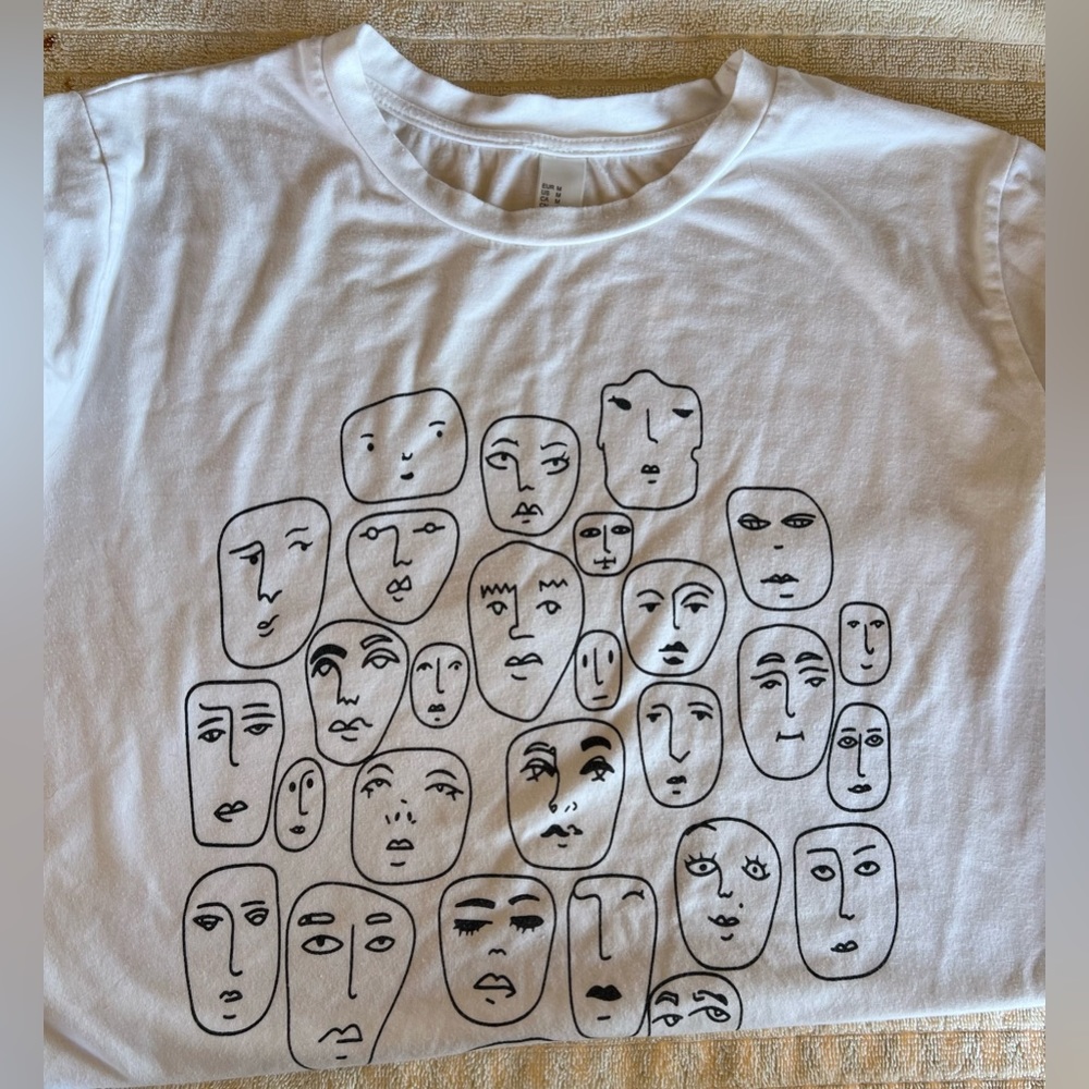 Women’s/Juniors Sweet T White Tshirt With Pencil Drawn Faces, Medium